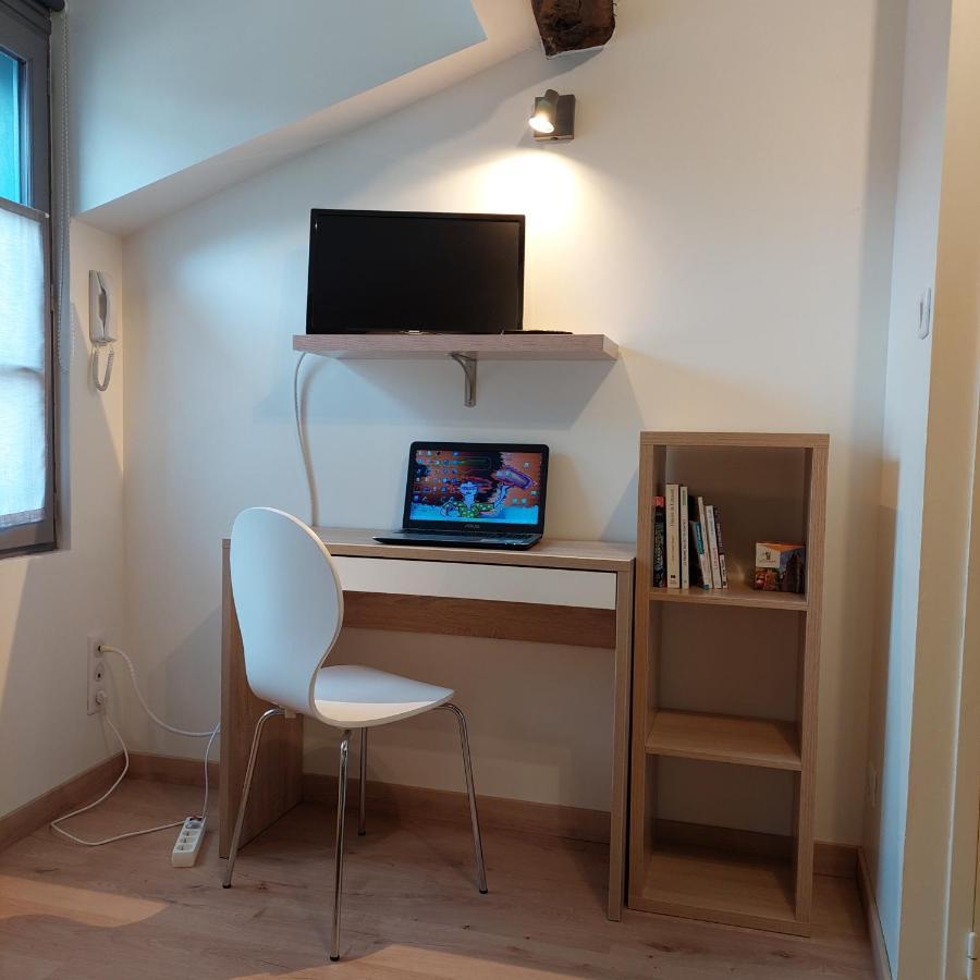 Appart face au mail Limoges Extérieur photo