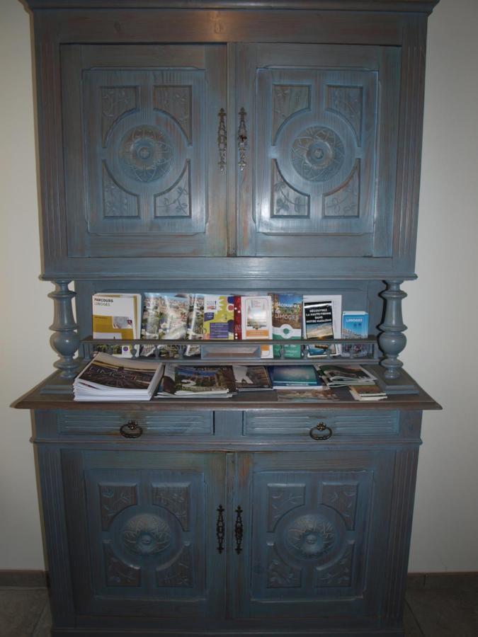 Appart face au mail Limoges Extérieur photo